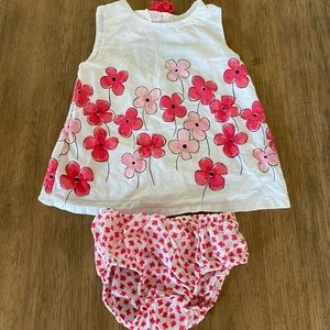 Gymboree flower outfit with matching bottoms 🌺